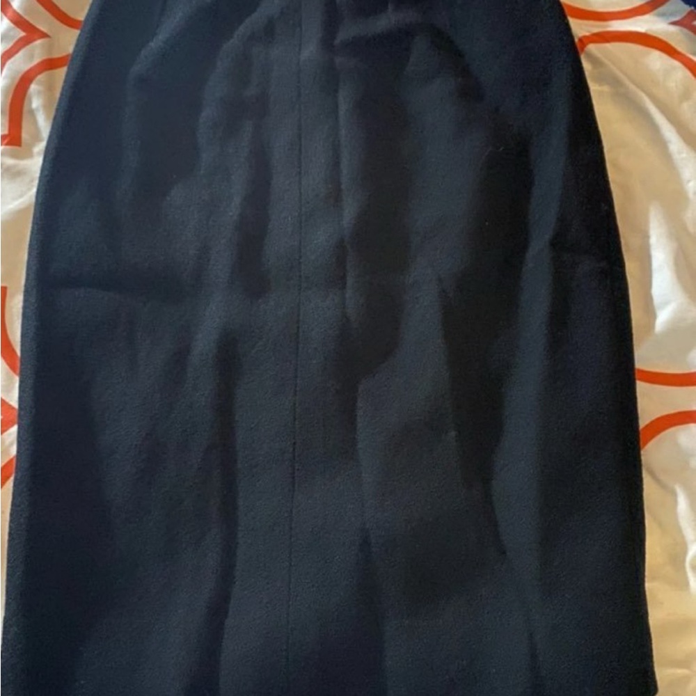 CHANEL Elegant Black Midi Skirt